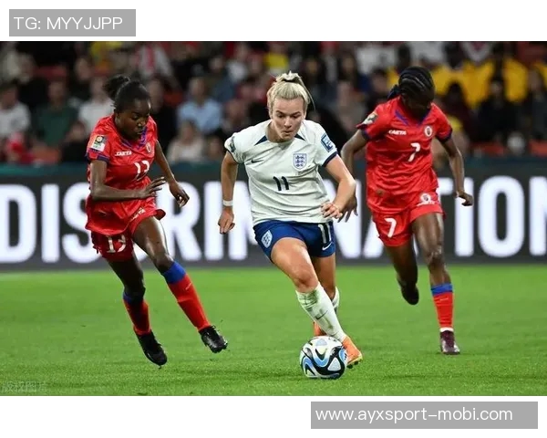 张佳玮分析乌度卡战术风格进攻防守兼备展现球队韧性与实力